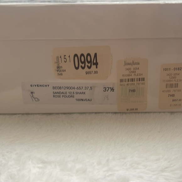 Givenchy powder rose pink shark tooth platform sandal - Picture 11 of 12